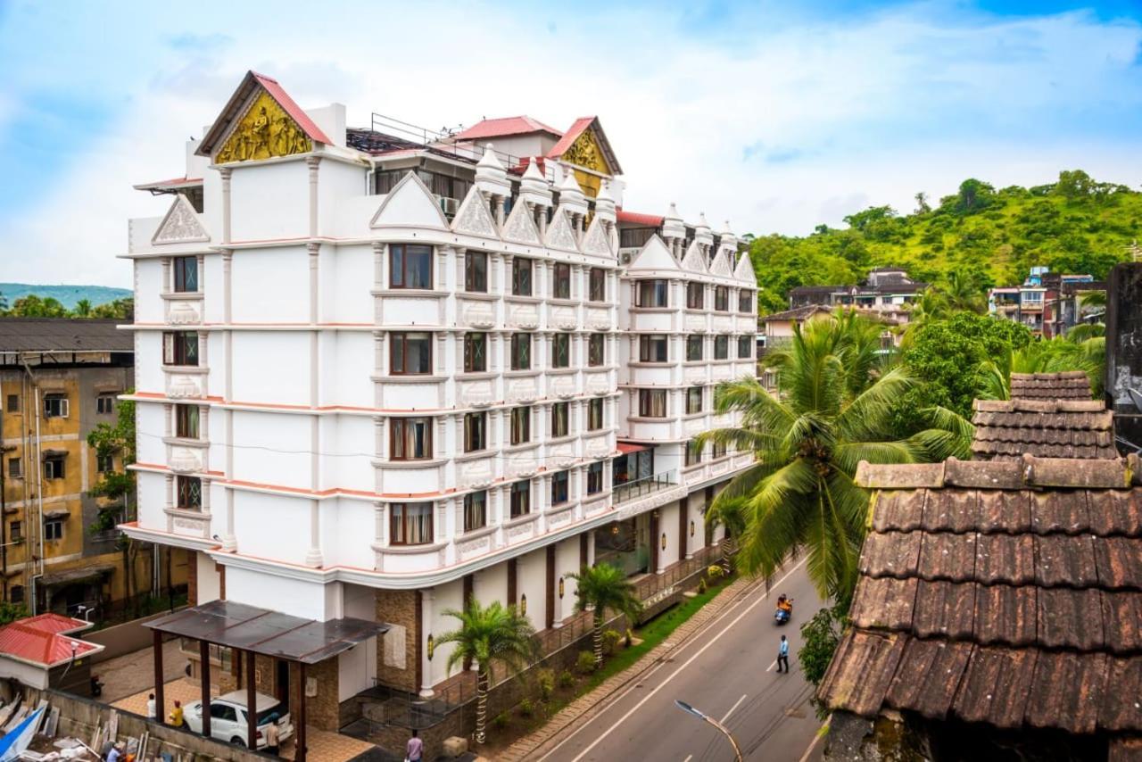 Hotel Grace Majestic Madgaon Bagian luar foto