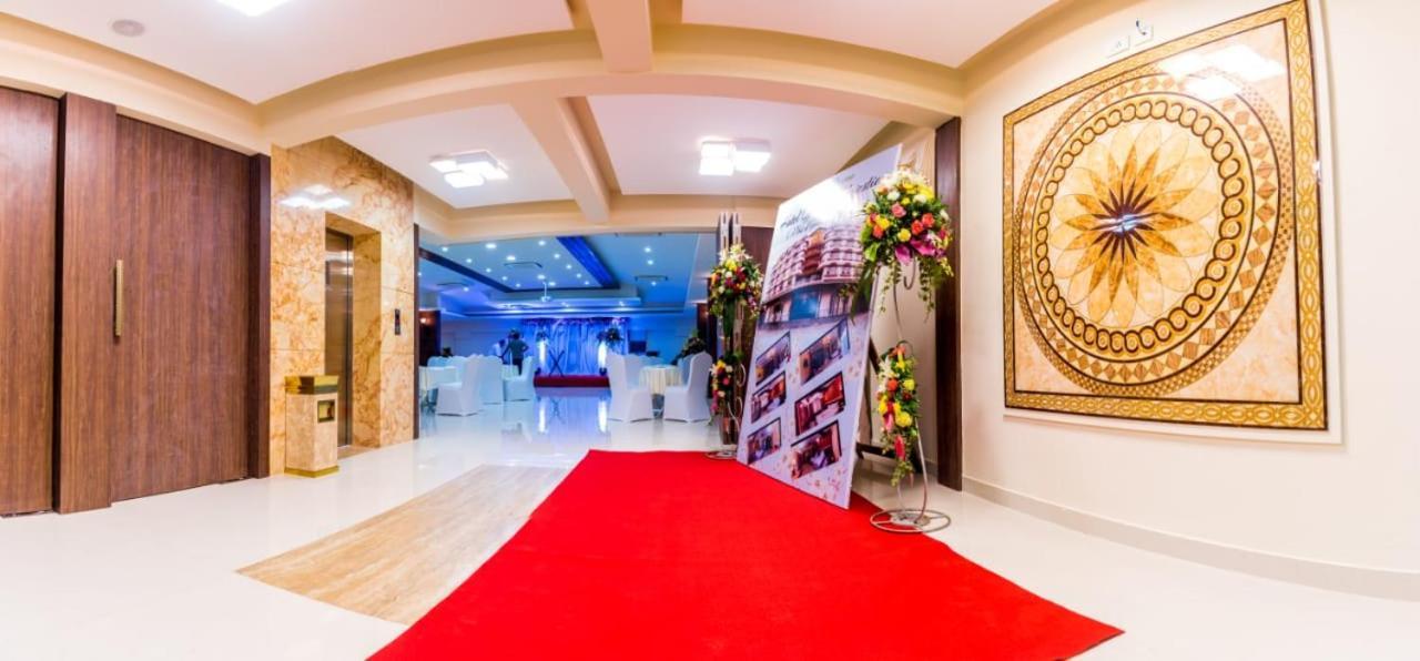 Hotel Grace Majestic Madgaon Bagian luar foto